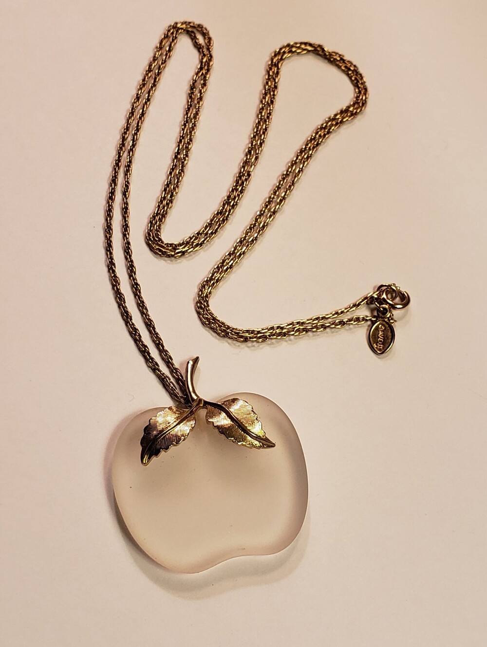Avon Gold-Tone Chain Necklace with Frosted Apple Pendant and Gold Leaves